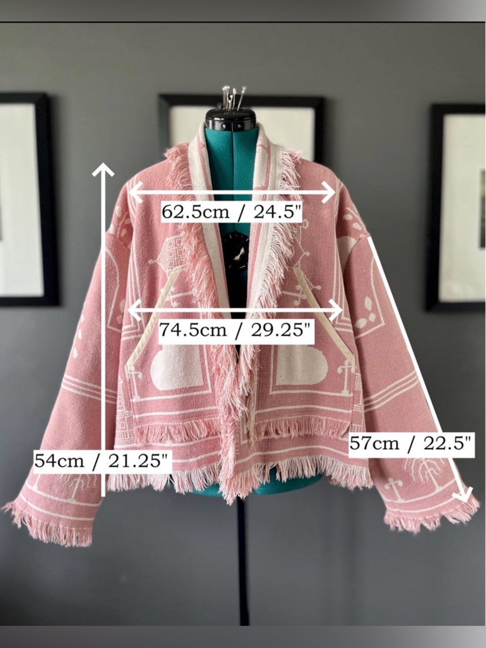 Pink and cream hearts cardigan, upcycled tapestry blanket, ladies' XL / 2XL - Picture 2 of 11